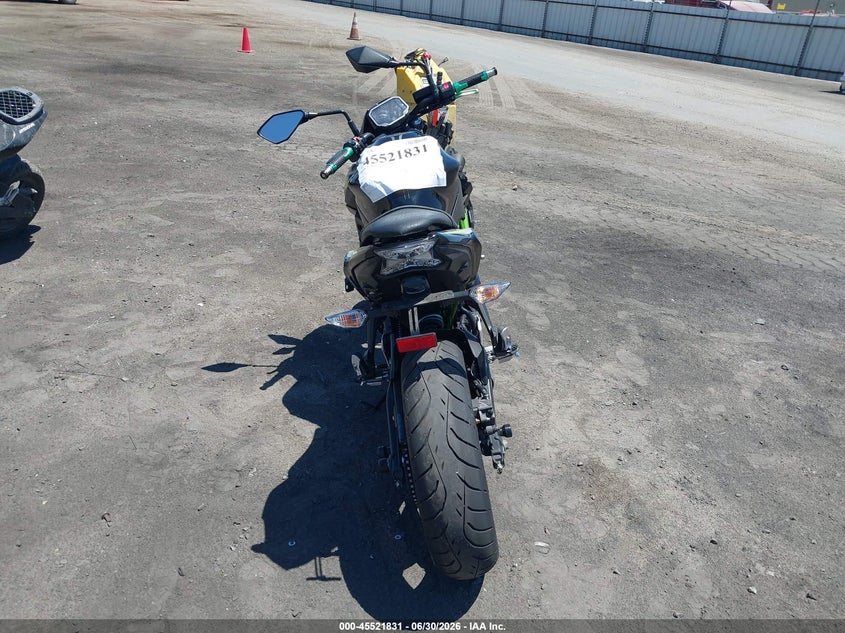 2022 Kawasaki Er VIN ML5EREL14NDA73608 IAAI salvage auction — RIGHT FRONT, Salvage Title, sold $550 on 2026-07-21 (photo 6)