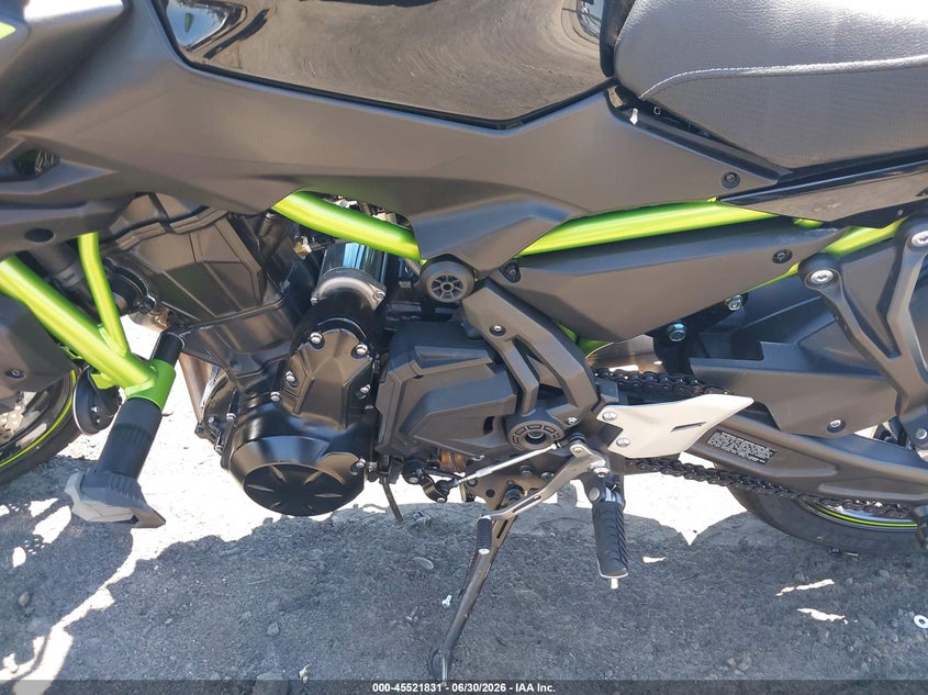 2022 Kawasaki Er VIN ML5EREL14NDA73608 IAAI salvage auction — RIGHT FRONT, Salvage Title, sold $550 on 2026-07-21 (photo 9)