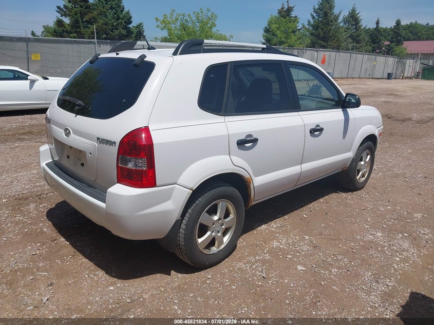 2007 Hyundai Tucson VIN KM8JM12B07U556725 IAAI salvage auction — NORMAL WEAR, Clear-Endorsement (Wisconsin), sold $650 on 2026-07-22 (photo 4)