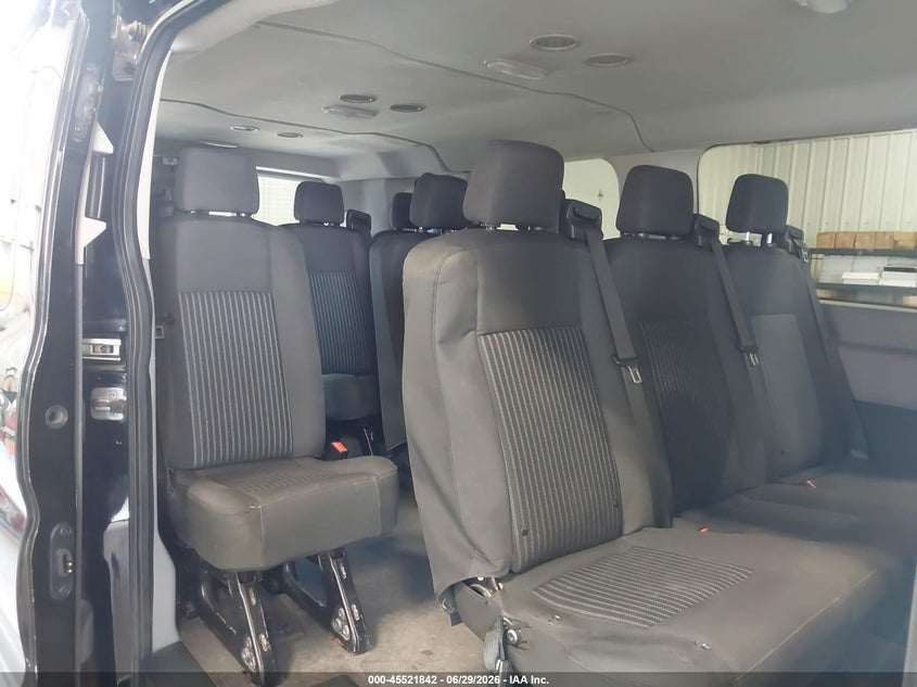 2018 Ford Transit-350 VIN 1FBZX2YM9JKA75537 IAAI salvage auction — NORMAL WEAR, Sf97 (Washington), sold $7,100 on 2026-07-29 (photo 8)