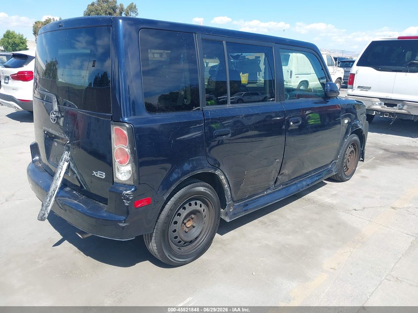 2005 Scion Xb VIN JTLKT324750220782 IAAI salvage auction — NORMAL WEAR, Salvage Title - Dealer (California), sold $550 on 2026-07-29 (photo 4)