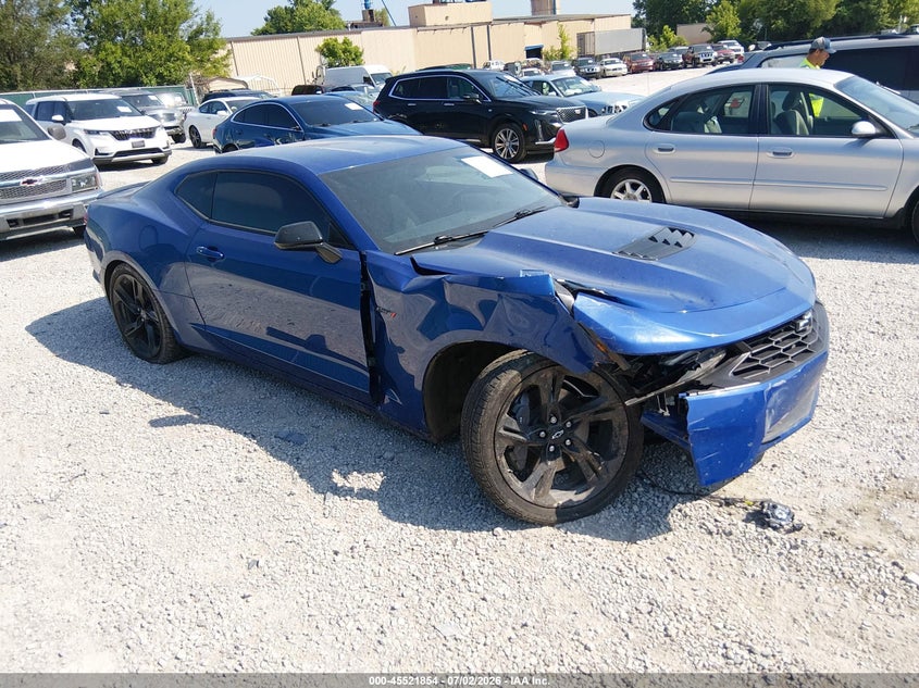 2021 Chevrolet Camaro VIN 1G1FF1R73M0115981 — IAAI salvage auction photo