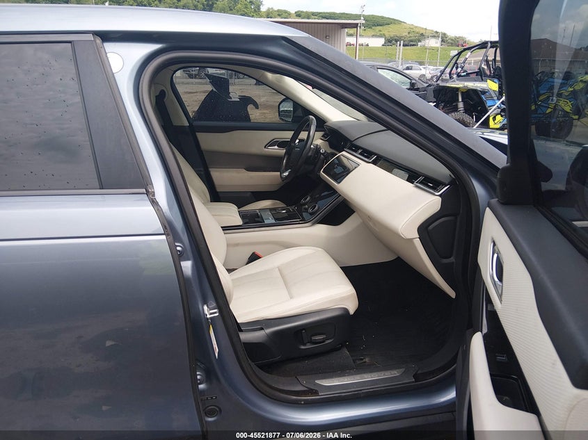 2018 Land rover Range rover velar VIN SALYB2RV2JA714949 IAAI salvage auction — WATER/FLOOD, Salvage Title, sold $7,875 on 2026-09-03 (photo 5)
