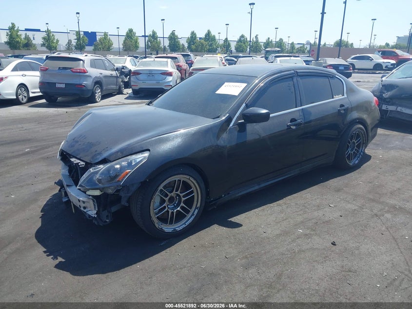 2013 Infiniti G VIN JN1CV6AP6DM714391 IAAI salvage auction — RIGHT FRONT, Salvage Title, sold $1,100 on 2026-08-02 (photo 2)