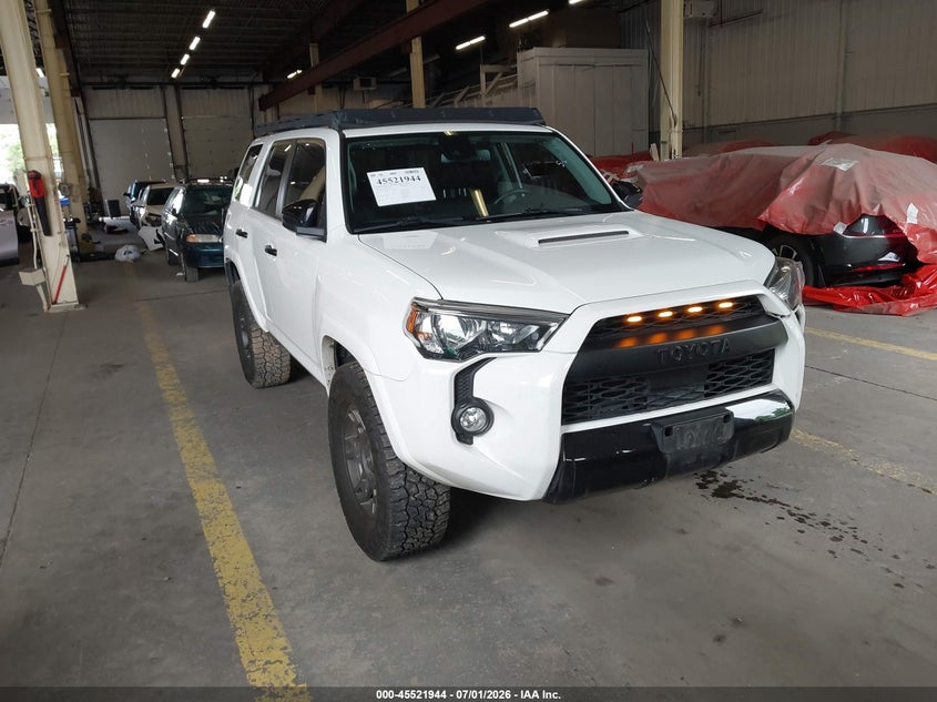 2020 Toyota 4runner VIN JTEBU5JR0L5831122 — IAAI salvage auction photo