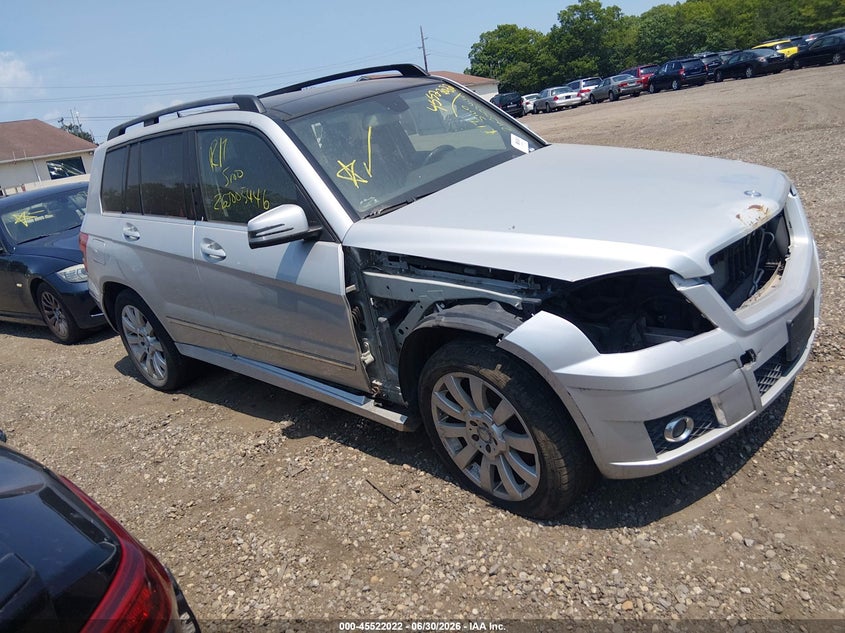 2011 Mercedes-benz Glk-class VIN WDCGG8HB7BF678138 IAAI salvage auction — RIGHT FRONT, Bill Of Sale (New York), sold $25 on 2026-08-04 (photo 1)
