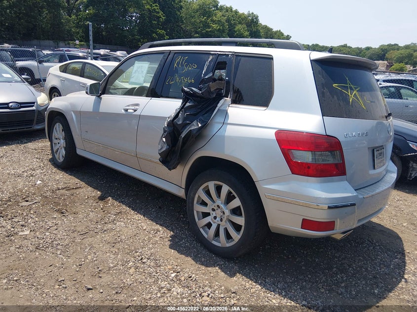 2011 Mercedes-benz Glk-class VIN WDCGG8HB7BF678138 IAAI salvage auction — RIGHT FRONT, Bill Of Sale (New York), sold $25 on 2026-08-04 (photo 3)