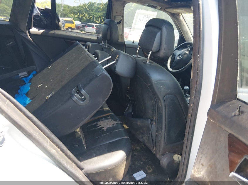 2011 Mercedes-benz Glk-class VIN WDCGG8HB7BF678138 IAAI salvage auction — RIGHT FRONT, Bill Of Sale (New York), sold $25 on 2026-08-04 (photo 8)