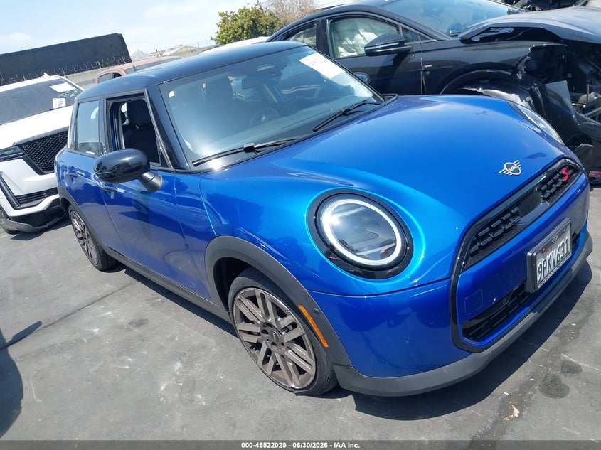 2025 Mini Hard top VIN WMW53GD09S2W35903 IAAI salvage auction — RIGHT FRONT, Salvage Certificate (California), sold $9,700 on 2026-07-11 (photo 1)