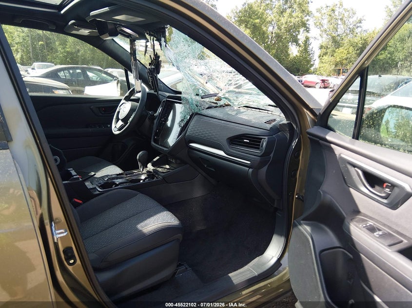 2026 Subaru Forester VIN 4S4SLDD63T3079071 IAAI salvage auction — STORM DAMAGE, Salvage (Ohio), sold $12,900 on 2026-09-01 (photo 5)
