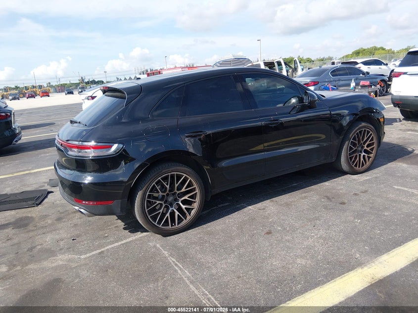 2019 Porsche Macan VIN WP1AB2A54KLB30447 IAAI salvage auction — FRONT END, Rebuildable (Florida), sold $14,600 on 2026-07-30 (photo 4)