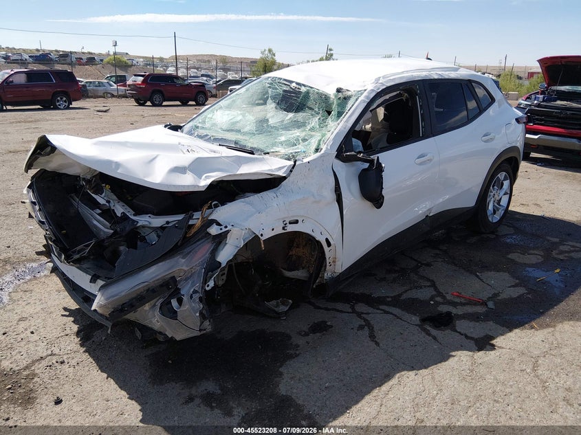 2024 Chevrolet Trax VIN KL77LFE28RC229781 IAAI salvage auction — ROLLOVER, Clear (New Mexico), sold $25 on 2026-07-20 (photo 2)