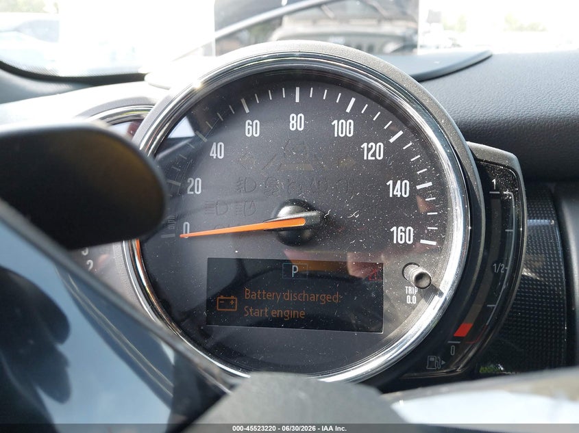 2019 Mini Convertible VIN WMWWG9C52K3E39977 IAAI salvage auction — NORMAL WEAR, Clear (Florida), sold $3,025 on 2026-07-29 (photo 7)