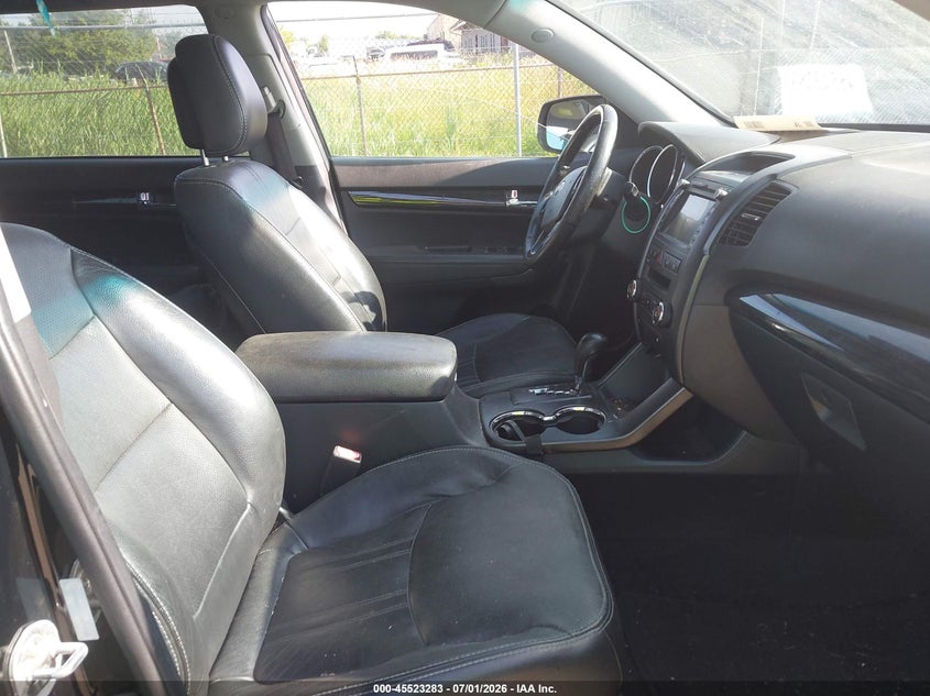 2012 Kia Sorento VIN 5XYKW4A20CG273520 IAAI salvage auction — NORMAL WEAR, Clear (Michigan), sold $525 on 2026-07-30 (photo 5)