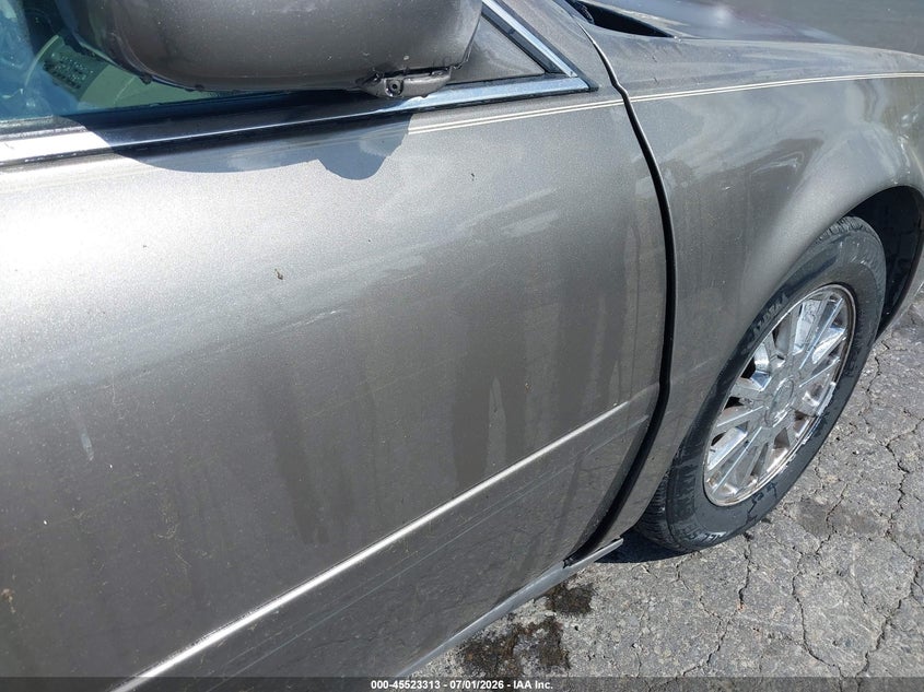 2003 Cadillac Deville VIN 1G6KE54Y33U142527 IAAI salvage auction — NORMAL WEAR, Clear-Dealer Only (Washington), sold $525 on 2026-07-09 (photo 6)