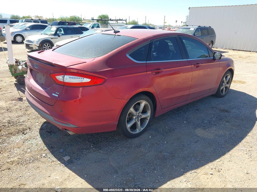 2013 Ford Fusion VIN 3FA6P0HR0DR325557 IAAI salvage auction — NORMAL WEAR, Clear-Dealer Only (Arizona), sold $250 on 2026-07-09 (photo 4)