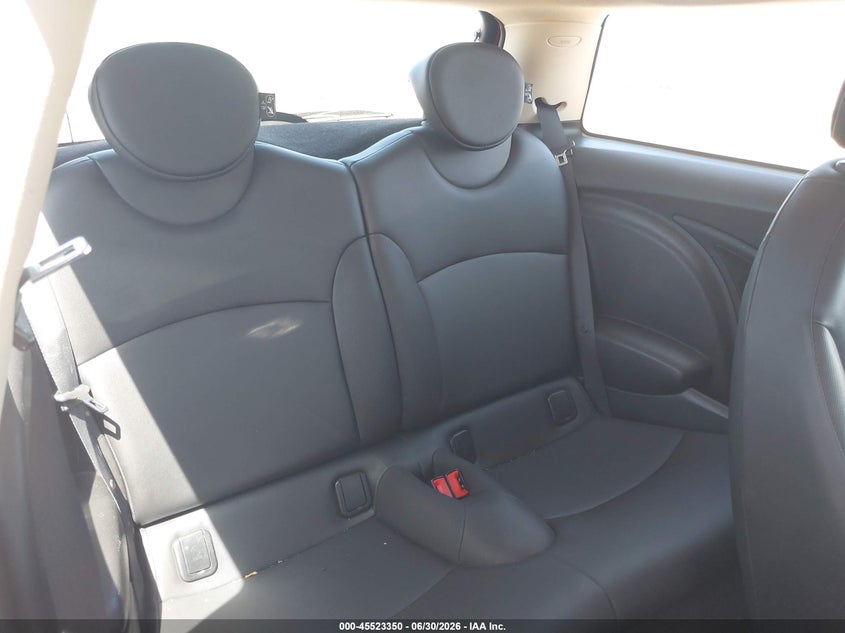 2012 Mini Cooper VIN WMWSU3C55CT263686 IAAI salvage auction — NORMAL WEAR, Clear - Dealer Only (California), sold $350 on 2026-07-24 (photo 8)