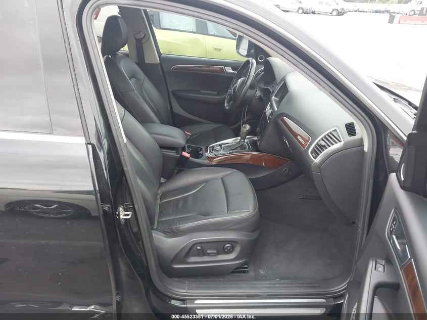 2012 Audi Q5 VIN WA1LFAFP0CA096758 IAAI salvage auction — NORMAL WEAR, Clear - Dealer Only (California), sold $400 on 2026-07-09 (photo 5)