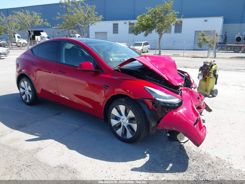 2021 Tesla Model y VIN 5YJYGDEE7MF219233 IAAI salvage auction — FRONT END, Salvage Title, sold $6,400 on 2026-07-30 (photo 1)