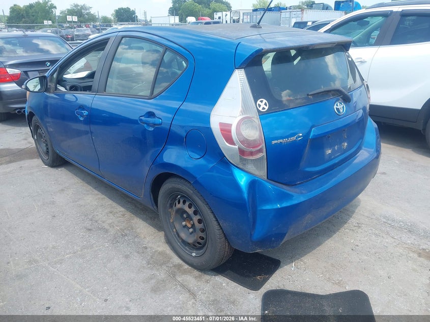 2012 Toyota Prius c VIN JTDKDTB31C1513536 IAAI salvage auction — NORMAL WEAR, Clear (South Carolina), sold $375 on 2026-07-29 (photo 3)