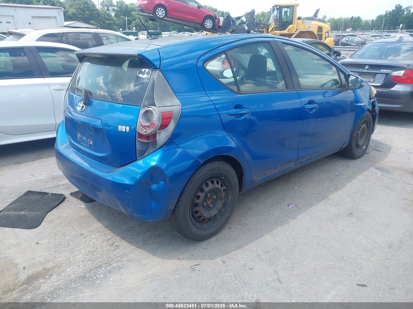 2012 Toyota Prius c VIN JTDKDTB31C1513536 IAAI salvage auction — NORMAL WEAR, Clear (South Carolina), sold $375 on 2026-07-29 (photo 4)