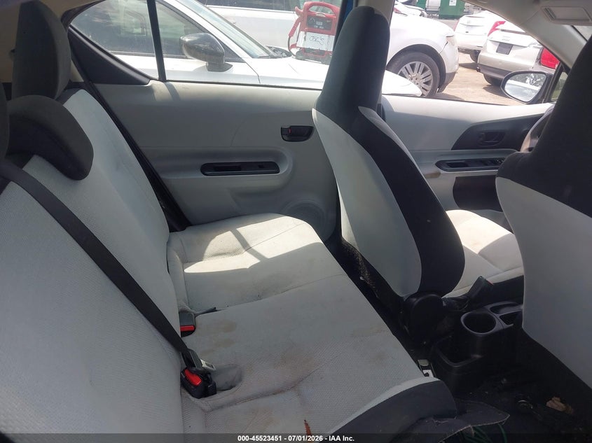 2012 Toyota Prius c VIN JTDKDTB31C1513536 IAAI salvage auction — NORMAL WEAR, Clear (South Carolina), sold $375 on 2026-07-29 (photo 8)