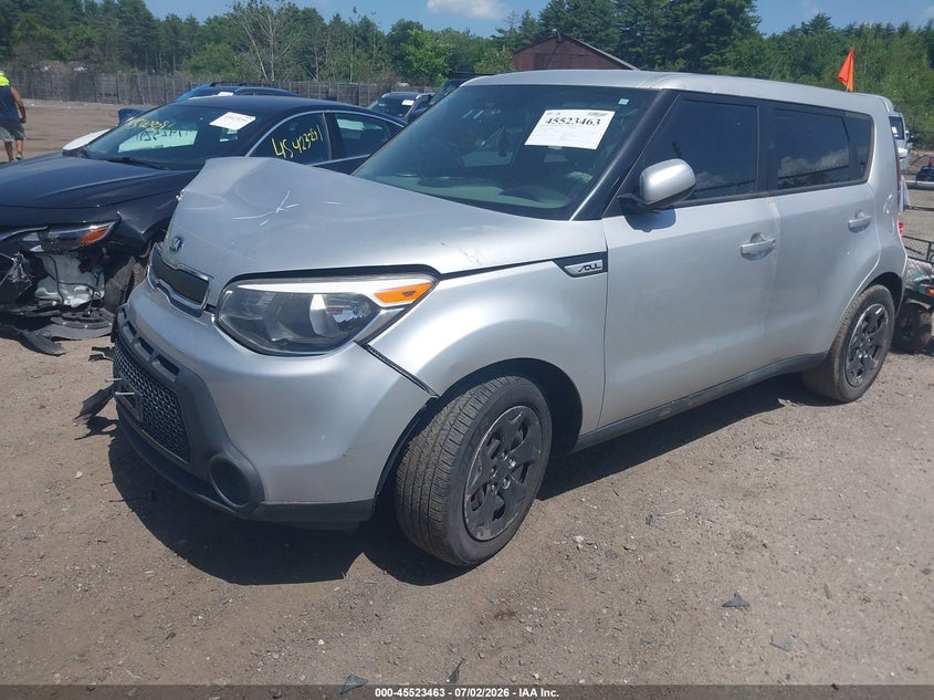 2015 Kia Soul VIN KNDJN2A29F7759134 IAAI salvage auction — RIGHT FRONT, Salvage Title, sold $400 on 2026-07-31 (photo 2)
