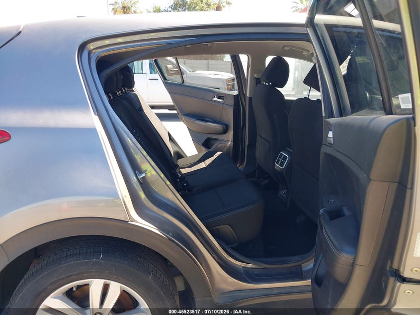 2018 Kia Sportage VIN KNDPMCAC4J7451356 IAAI salvage auction — NORMAL WEAR, Clear - Dealer Only (California), sold $1,600 on 2026-07-28 (photo 8)