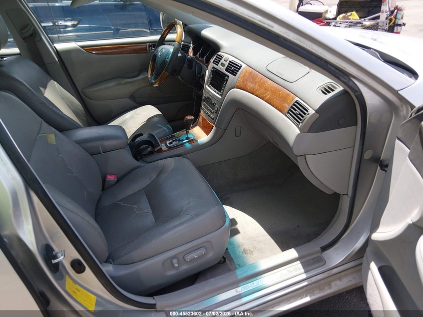 2005 Lexus Es 330 VIN JTHBA30G055056873 IAAI salvage auction — FRONT END, Salvage (Utah), sold $350 on 2026-07-30 (photo 5)
