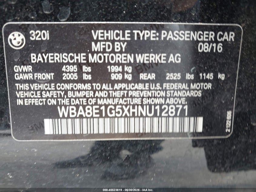 2017 BMW 3er VIN WBA8E1G5XHNU12871 IAAI salvage auction — SIDE, Salvage Title, sold $2,150 on 2026-07-29 (photo 9)