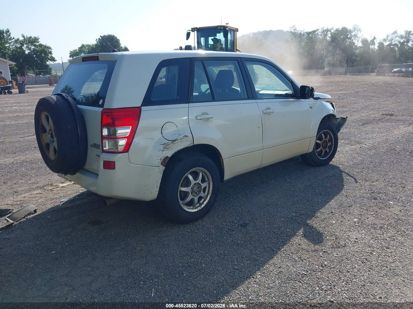 2007 Suzuki Grand vitara VIN JS3TD941474202045 IAAI salvage auction — NORMAL WEAR, Original (Ohio), sold $300 on 2026-07-27 (photo 4)
