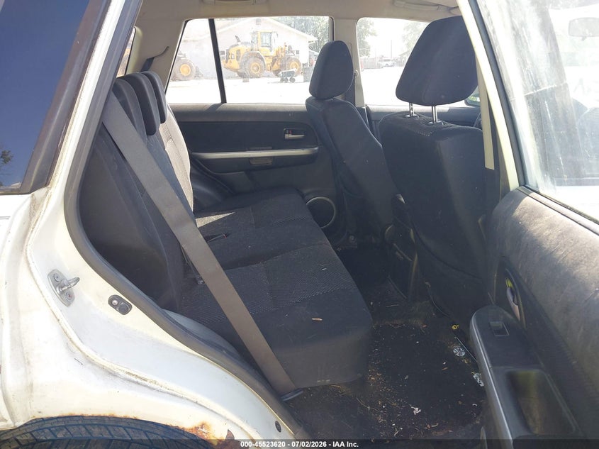 2007 Suzuki Grand vitara VIN JS3TD941474202045 IAAI salvage auction — NORMAL WEAR, Original (Ohio), sold $300 on 2026-07-27 (photo 8)