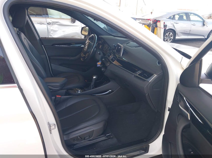 2016 BMW X1 VIN WBXHT3C39G5E47320 IAAI salvage auction — LEFT SIDE, Salvage (California), sold $2,050 on 2026-07-28 (photo 5)