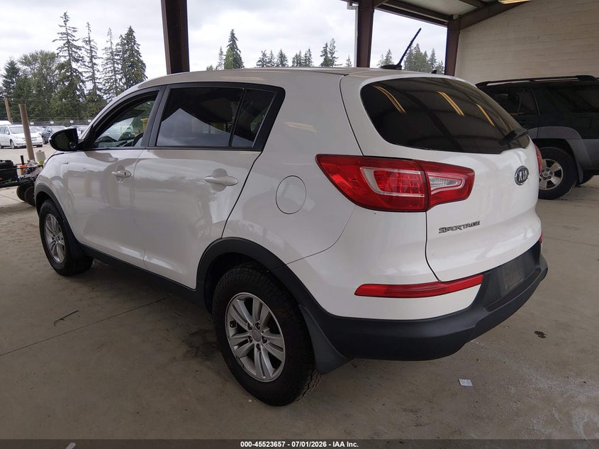 2011 Kia Sportage VIN KNDPBCA28B7077638 IAAI salvage auction — FRONT END, Salvage Title, sold $2,000 on 2026-07-22 (photo 3)