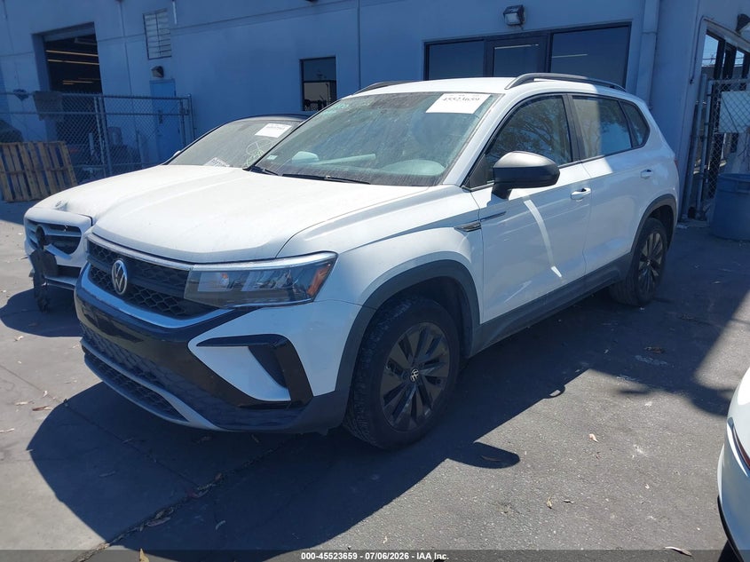 2022 Volkswagen Taos VIN 3VVCX7B25NM084533 IAAI salvage auction — SIDE, Salvage Title, sold $2,800 on 2026-07-25 (photo 2)