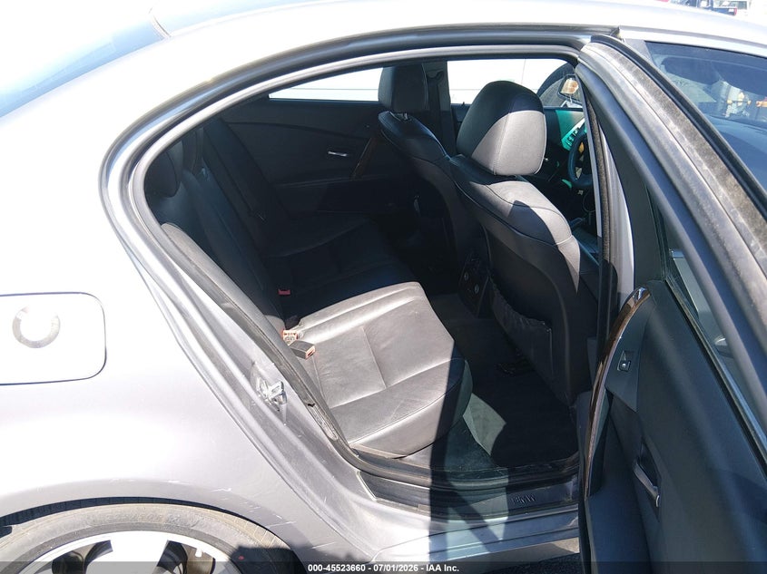 2007 BMW 5 series VIN WBANE53537CY07131 IAAI salvage auction — UNKNOWN, Salvage (Nevada), sold $100 on 2026-07-24 (photo 8)