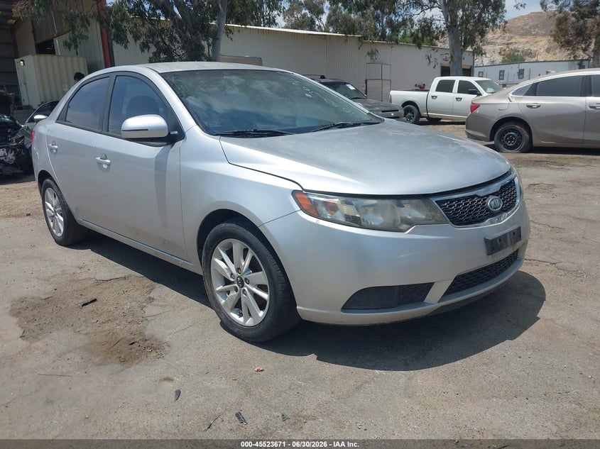2011 Kia Forte VIN KNAFU4A24B5425973 IAAI salvage auction — NORMAL WEAR, Clear - Dealer Only (California), sold $325 on 2026-07-28 (photo 1)