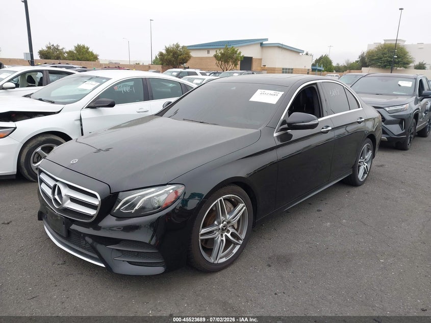 2019 Mercedes-benz E-klasse VIN WDDZF4JB0KA601957 IAAI salvage auction — RIGHT SIDE, Salvage Title, sold $11,600 on 2026-07-30 (photo 2)