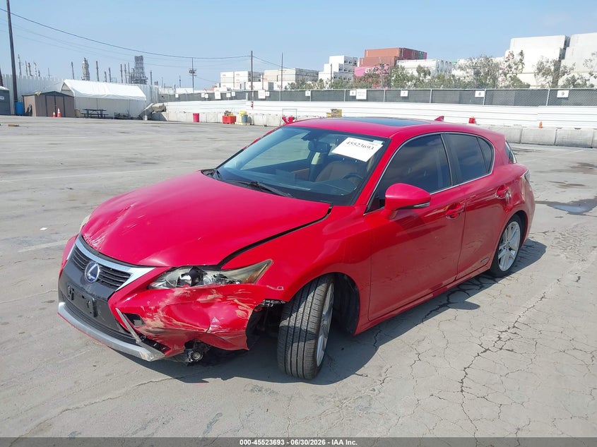 2014 Lexus Ct VIN JTHKD5BH2E2206914 IAAI salvage auction — FRONT END, Salvage Title, sold $1,800 on 2026-07-29 (photo 2)