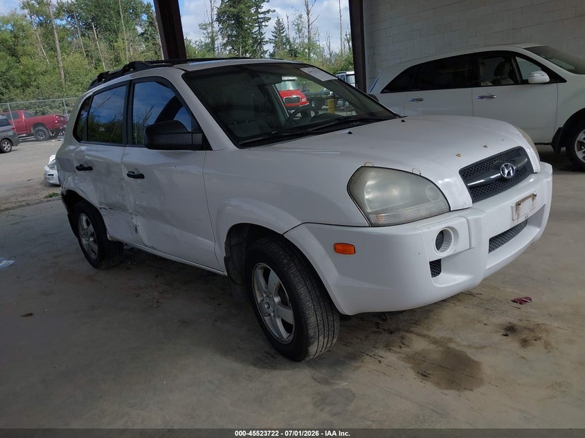 2006 Hyundai Tucson VIN KM8JM72B66U327712 IAAI salvage auction — RIGHT SIDE, Bill Of Sale (Washington), sold $325 on 2026-07-15 (photo 1)
