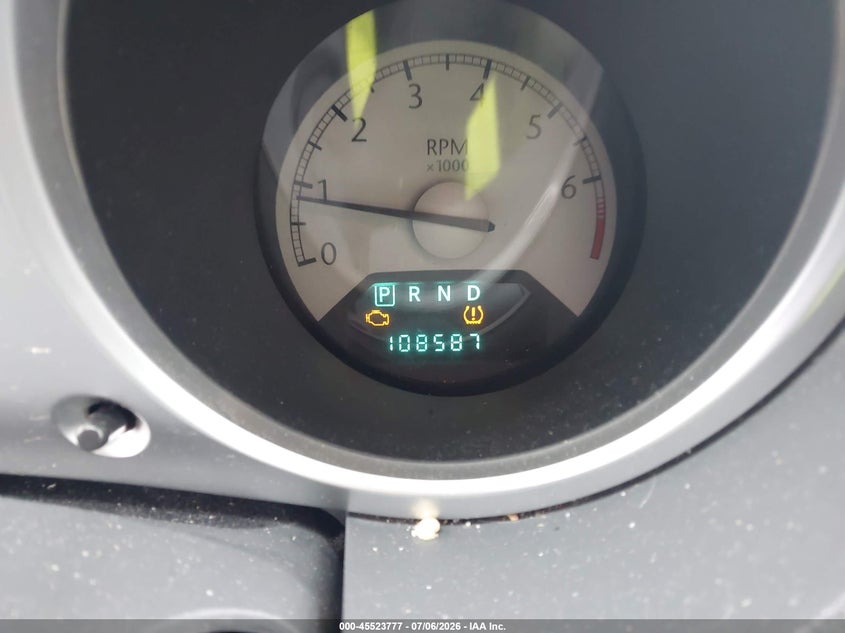 2007 Chrysler Sebring VIN 1C3LC56KX7N564136 IAAI salvage auction — NORMAL WEAR, Clear (Illinois), sold $325 on 2026-07-08 (photo 7)