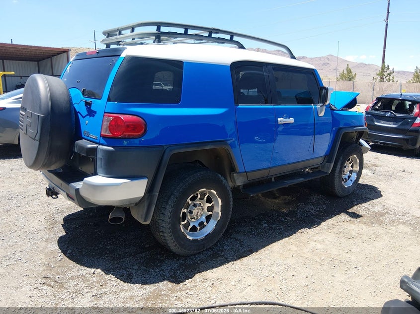 2007 Toyota Fj cruiser VIN JTEBU11F170074247 IAAI salvage auction — FRONT END, Salvage (Nevada), sold $3,200 on 2026-07-17 (photo 4)