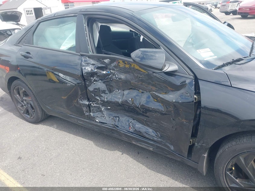 2026 Hyundai Elantra VIN KMHLM4DJ5TU183450 IAAI salvage auction — SIDE, Salvage Title, sold $5,100 on 2026-07-31 (photo 6)