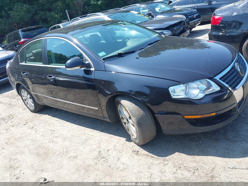 2008 Volkswagen Passat VIN WVWJK73C48E180000 IAAI salvage auction — FRONT END, Clear (Massachusetts), sold $500 on 2026-08-04 (photo 1)