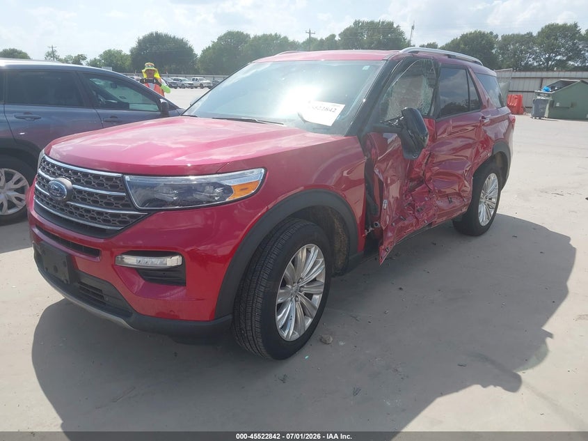 2024 Ford Explorer VIN 1FM5K8LC9RGA43496 IAAI salvage auction — SIDE, Salvage (Texas), sold $10,600 on 2026-07-28 (photo 2)