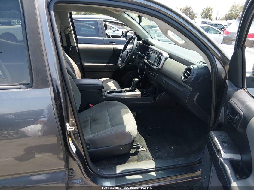 2019 Toyota Tacoma VIN 5TFAX5GN9KX160709 IAAI salvage auction — LEFT REAR, Salvage (California), sold $6,800 on 2026-07-29 (photo 5)