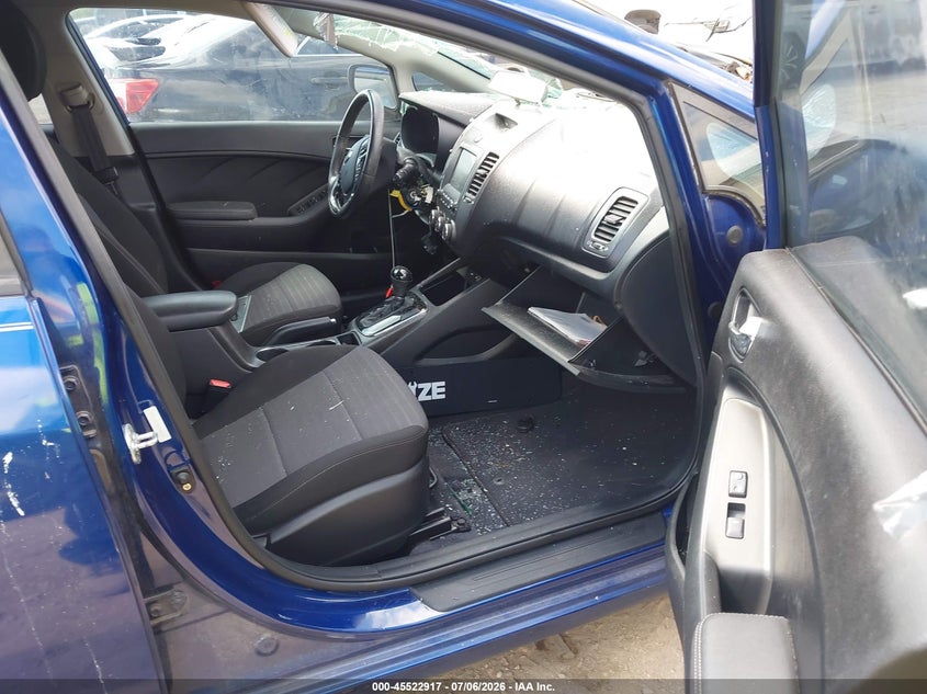 2017 Kia Forte VIN 3KPFL4A73HE140132 IAAI salvage auction — THEFT, Salvage (Texas), sold $1,100 on 2026-07-12 (photo 5)