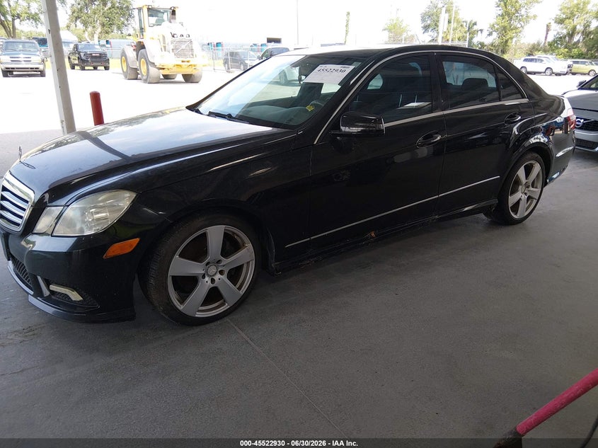 2011 Mercedes-benz E-class VIN WDDHF8HB5BA452843 IAAI salvage auction — NORMAL WEAR, Original (Texas), sold $1,400 on 2026-07-08 (photo 2)