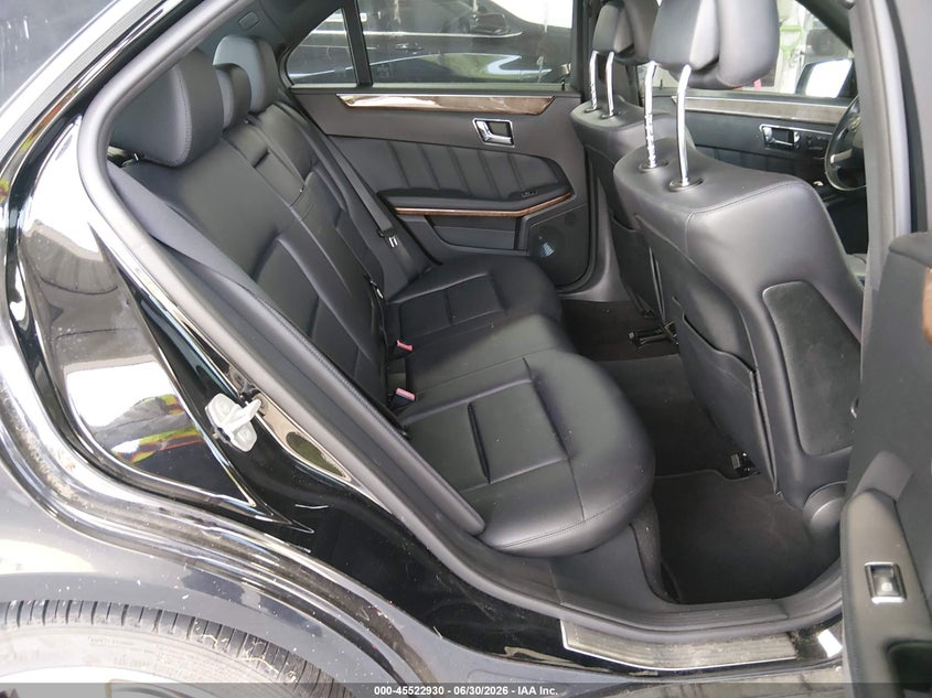 2011 Mercedes-benz E-class VIN WDDHF8HB5BA452843 IAAI salvage auction — NORMAL WEAR, Original (Texas), sold $1,400 on 2026-07-08 (photo 8)