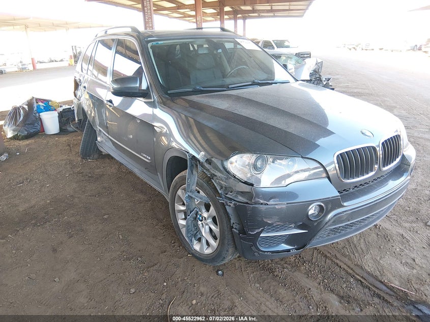 2013 BMW X5 VIN 5UXZV4C56DL993336 IAAI salvage auction — RIGHT REAR, Salvage Title, sold $25 on 2026-07-28 (photo 1)